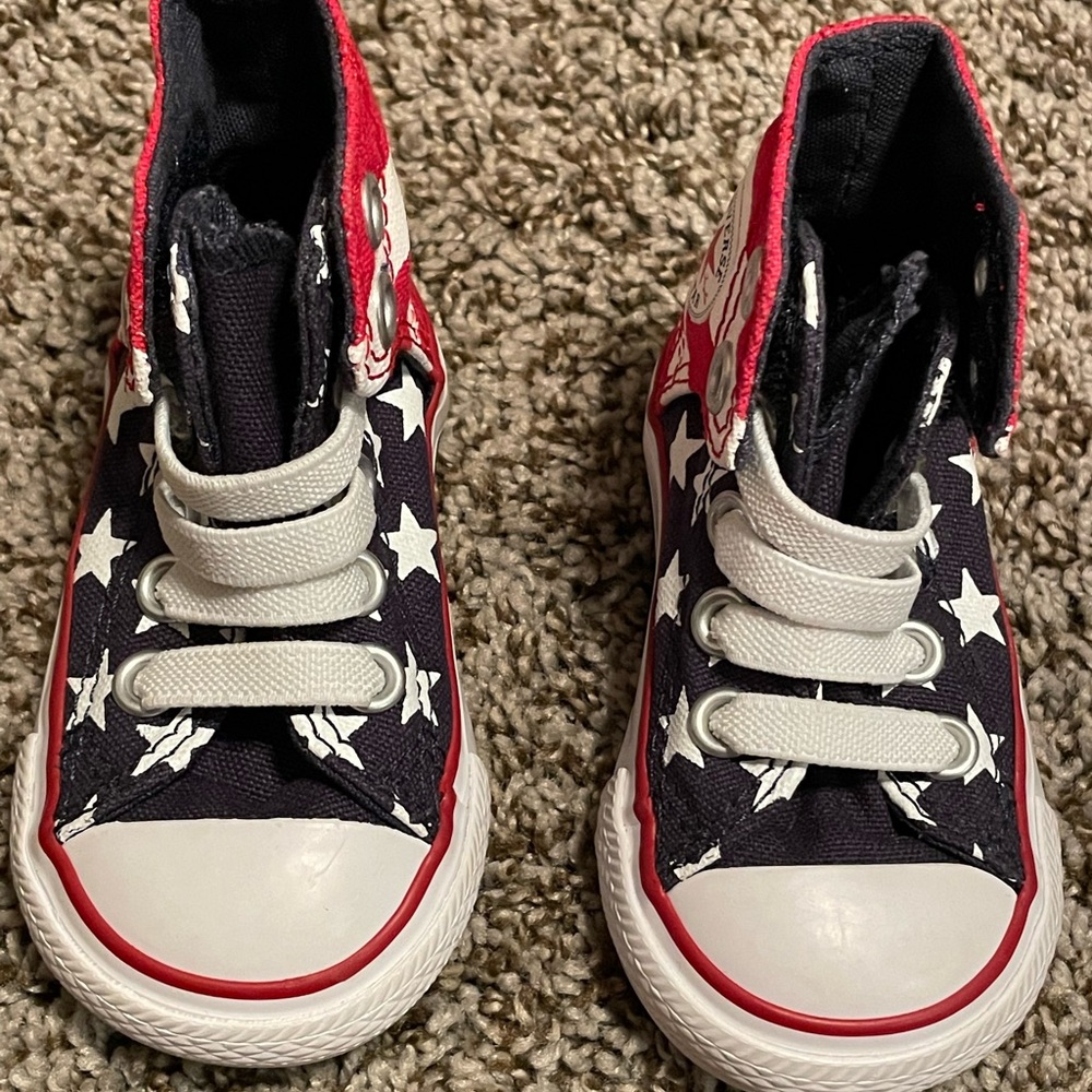 Infant Chuck Taylor Stars and Stripes - LIKE NEW